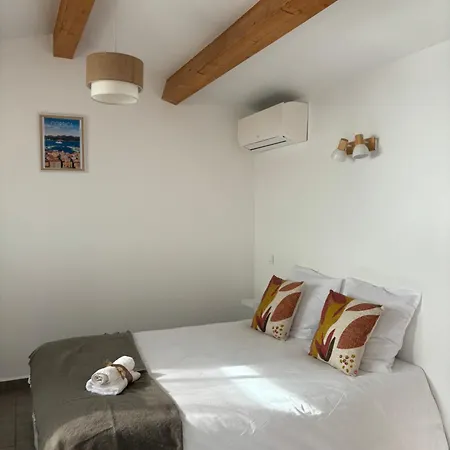 Bord De 2 Personnes Sagone (Corsica)