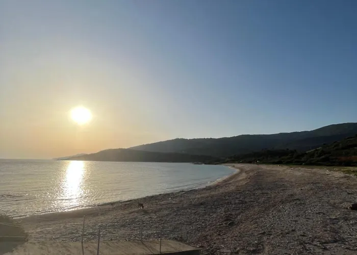 Bord De 2 Personnes Sagone (Corsica)